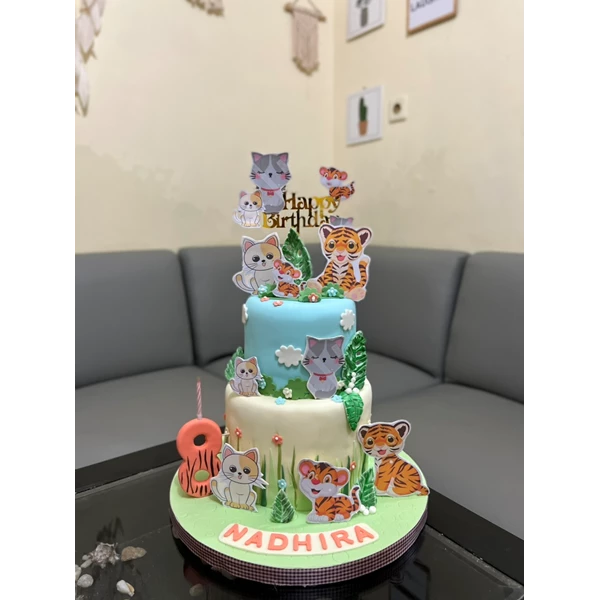 animal cake sweet Two tier