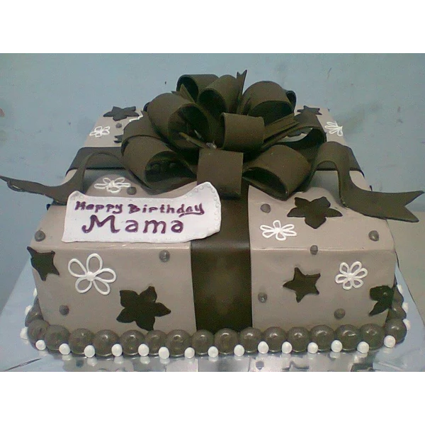 Birthday Cake For Mama 