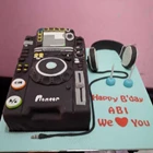 DJ's birthday cake 1