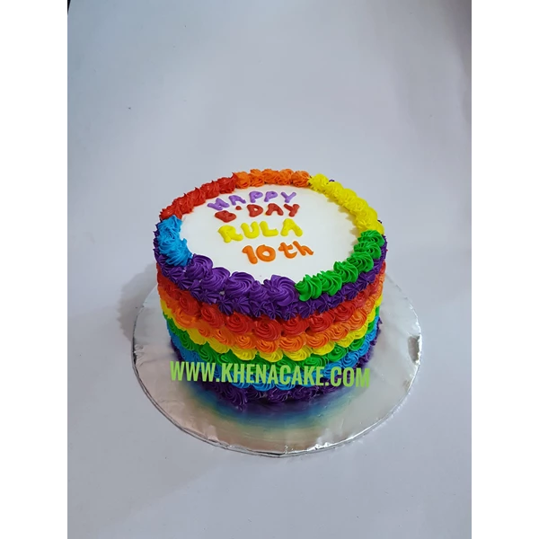 Kue ulang tahun hiasan rainbow 