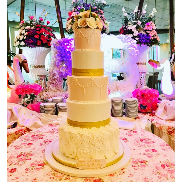 Wedding cake cute
